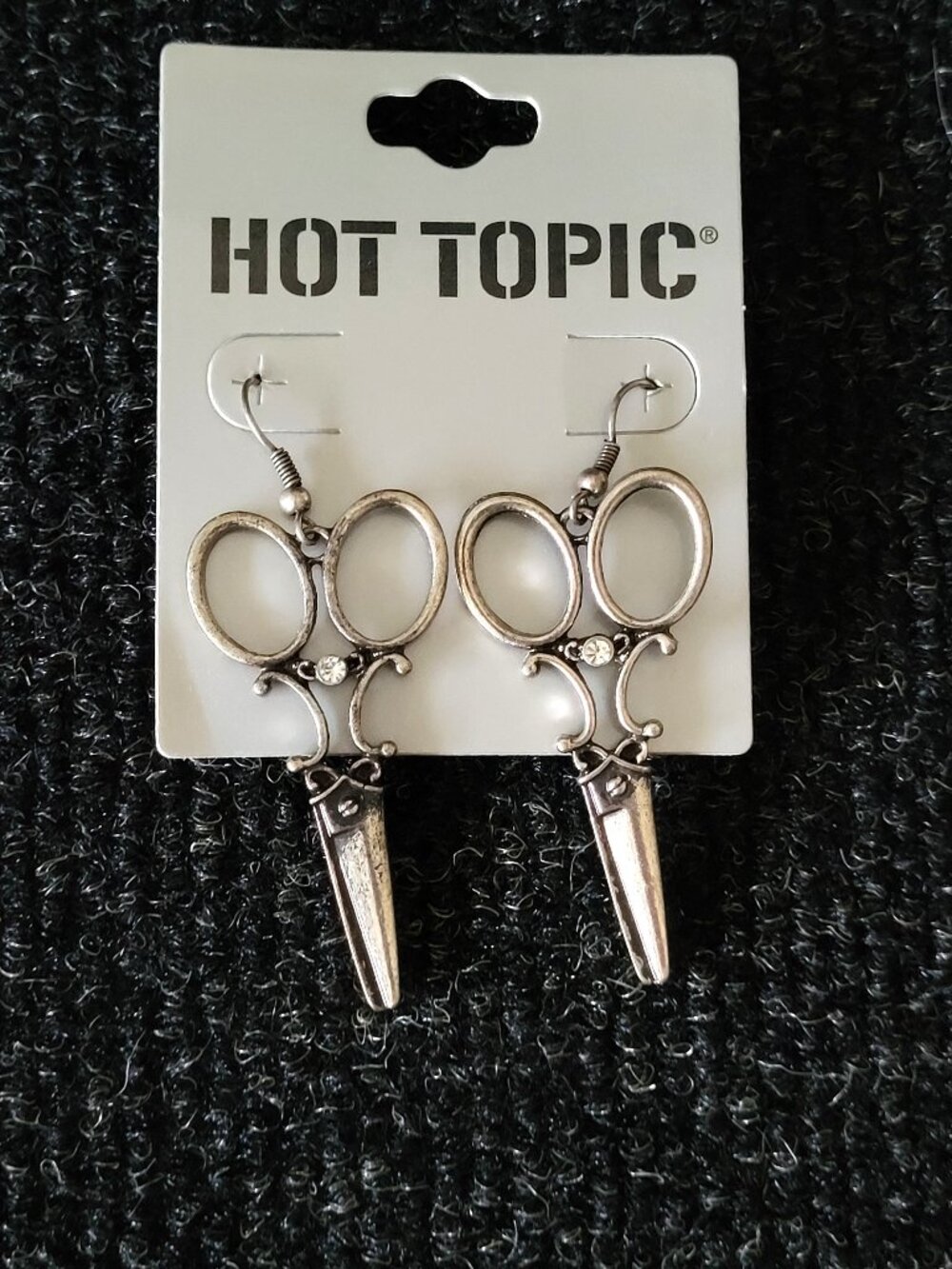 ⚡ 2/$20⚡*NEW* HOT TOPIC Silver Scissor Earrings